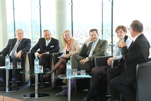  Podiumsdiskussion "Die unendliche Geschichte der
Bürokratie" am 27.2.2019