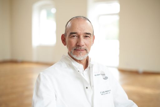 Vorschau Bild von Facharzt für Plastische und Rekonstruktive Chirurgie Innsbruck