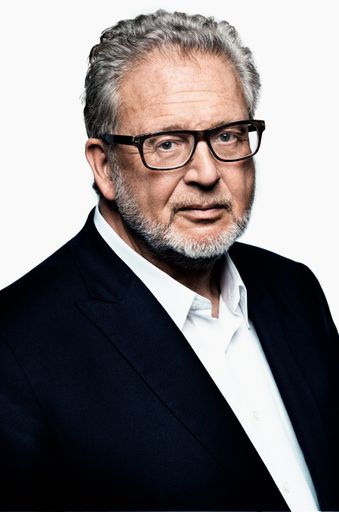 Martin Moszkowicz, Vorstandsvorsitzender Constantin Film AG
Weiterer Text über ots und www.presseportal.de/nr/12946 / Die
Verwendung dieses Bildes ist für redaktionelle Zwecke honorarfrei.
Veröffentlichung bitte unter Quellenangabe: "obs/Constantin
Film/©MathiasBothor 2017"