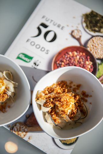  Rettet die Vielfalt! 50 Lebensmittel, die gut für Mensch und
Umwelt sind / Knorr und WWF stellen gemeinsam die "Future 50 Foods"
vor / Knorr und WWF stellen gemeinsam die "Future 50 Foods" vor.
Weiterer Text über ots und www.presseportal.de/nr/55039 / Die
Verwendung dieses Bildes ist für redaktionelle Zwecke honorarfrei.
Veröffentlichung bitte unter Quellenangabe: "obs/Knorr"