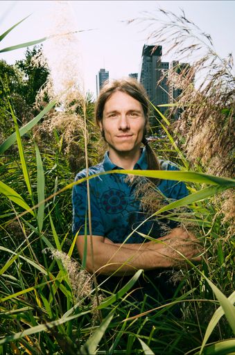  Biologe und Buchautor Clemens G. Arvay, bekannt durch seine
Bücher „Der Biophilia Effekt“ und „Der Heilungscode der Natur“ ist
einer von drei hochkarätigen Referenten beim Naturpark Auszeit
Symposium 2019.