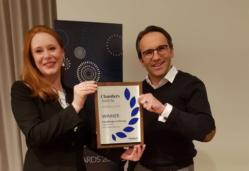  v.l.: Maja Smyk (Head of Marketing E&H) und Dr.
Peter Winkler (Partner E&H)