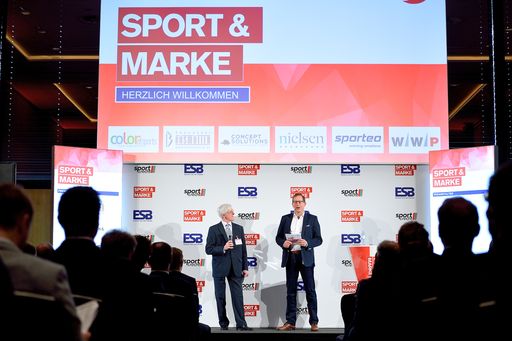 Der Kongress SPORT & MARKE in Wien vereint am 6.Mai Österreichs
Sportbusiness und ist mit über 300 Teilnehmern der Pflichttermin für
Entscheidungsträger aus Clubs, Ligen & Verbänden, Sponsoren sowie
Medien.