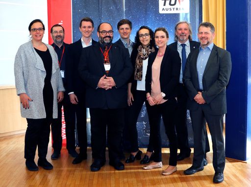 Die TÜV AUSTRIA Kälte-Klima Fachtage lockten im
März ein Fachpublikum ins Schloss Seggau: An die 60 Teilnehmer/innen
kamen, um die Fachvorträge zum Thema Kälte- und Klimatechnik zu
hören.