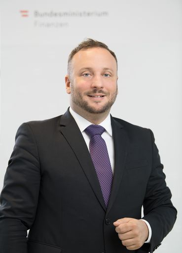 Generalsekretär Dr. Dietmar Schuster, MBA