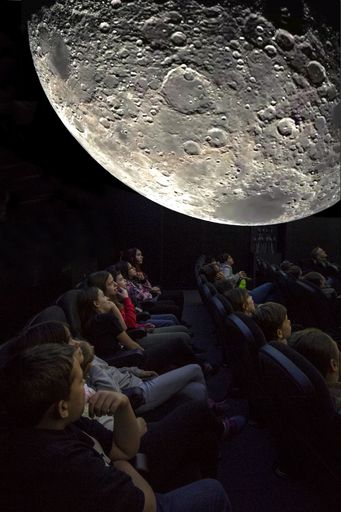 Reise durch die Nacht für Kids