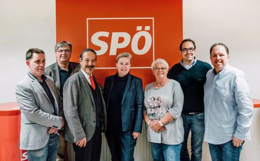 v.l.n.r.: Mag. Berthold Heber, Sepp Gruber,
Wolfgang Fasching, Mag.a Ortrun Gauper, Eveline Greger, Ing. Helmut
Frana, Mag. Philipp Glanner