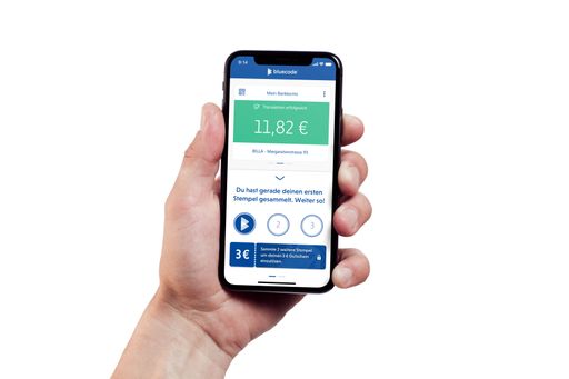 Bluecode Rewards verbindet digitale
Mehrwertservices (z.B. Stempelpässe) mit dem mobilen Bezahlen per
Bluecode am iPhone und Android-Smartphone