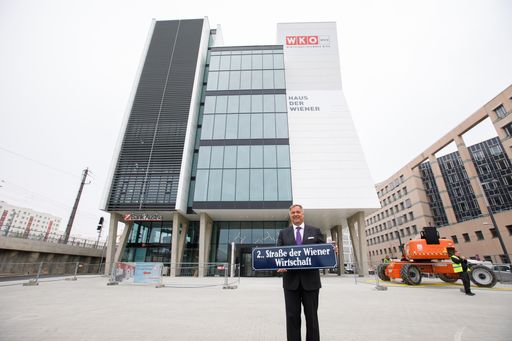 Präsident Walter Ruck präsentiert das neue Zuhause
der Wiener Wirtschaft.