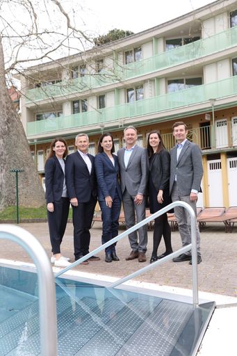 Thermalbad Vöslau_Birgit Aichinger, Alfred Hudler,
Christiane Wenckheim, Christoph Prinz, Carina Eichberger, Herbert
Schlossnikl