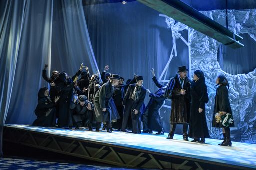 Vorschau Bild von Musical "Dr.Schiwago" im Rahmen des
5.Musicalfrühlings, im Stadttheater in Gmunden. Dieses Bild zeigt
eine Szene aus der Aufführung