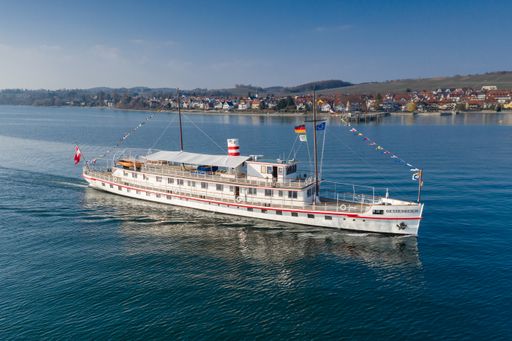  Die OESTERREICH: Ein Luxusliner anno 1928