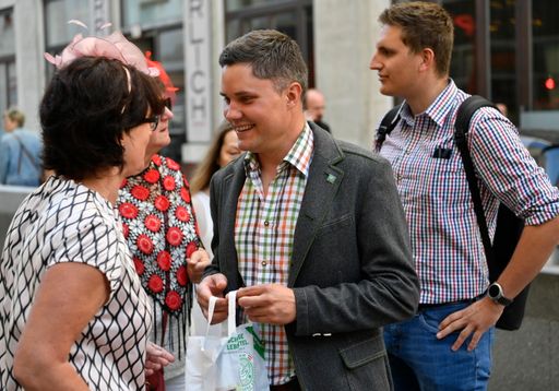 Vorschau Bild von Sympathische Verteilaktion in der Wiener
Innenstadt.