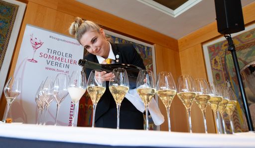 Vorschau Bild von Salzburger Sektfrühling, Sommelier Wettkampf,
20190425, Salzburg, ©www.wildbild.at