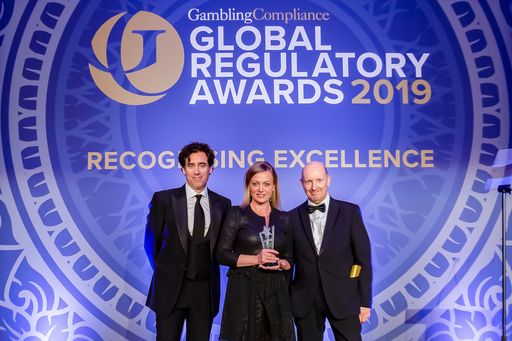 ADMIRAL: Monika Racek in London zum „CEO of the
Year“ gewählt