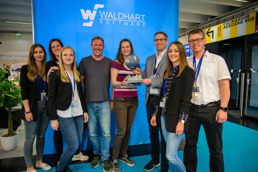 Vorschau Bild von Die Vertreter der Skischule Lipno mit dem Team von
Waldhart Software