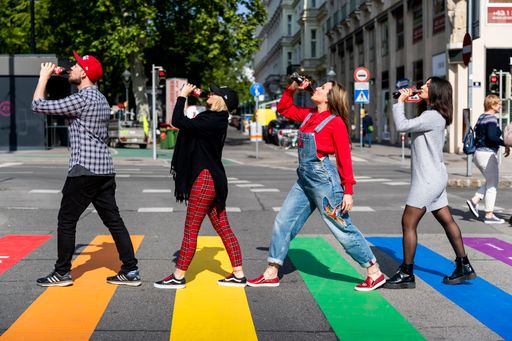 Vorschau Bild von Love is love: Millionenfaches Bekenntnis zu mehr
Diversität