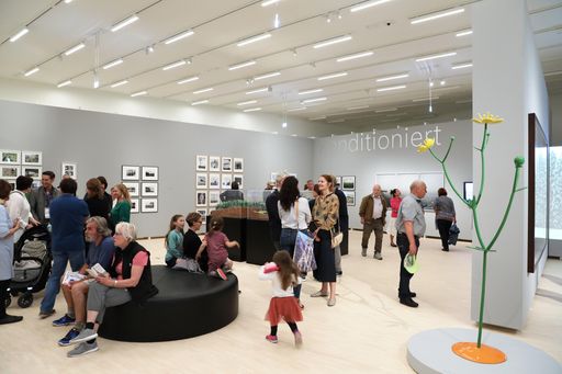 Vorschau Bild von Großer Besucher-Andrang in den Ausstellungen am
Eröffnungswochenende