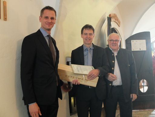 Vorschau Bild von BILD zu OTS Gratulation der Geschäftsleitung von IMMO-CONTRACT-