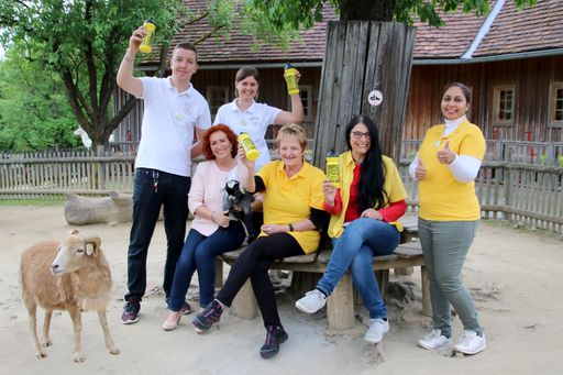  Tierwelt GF Doris Wolkner-Steinberger mit dem Simbawelt Gastro
Team