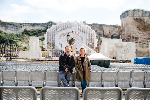 Vorschau Bild von Das Regie-Duo Carolin Pienkos und Cornelius Obonya
freuen sich auf den Probenbeginn Anfang Juni im Steinbruch St.
Margarthen.