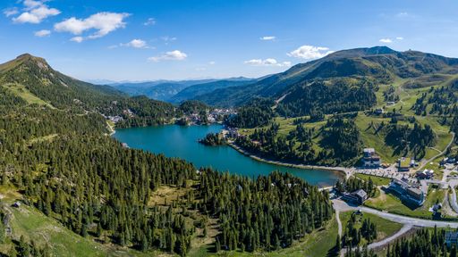 Vorschau Bild von Das perfekte Ausflugsziel für ein verlängertes
Frühlings-Wochenende: Die Turracher Höhe - das idyllisch
Alm-See-Plateau auf knapp 1.800 m Seehöhe