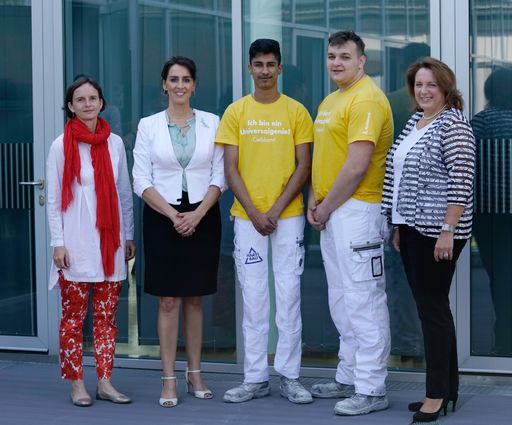 Die heurige Knauf Junior Trophy 2019, der
internationale Trockenbaulehrlingswettbewerb, fand in der
Landesberufsschule Wals statt.