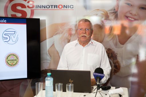 Vorschau Bild von Pressegespräch bei S3 zum Thema Diebstahls- und
Einbruchsprävention