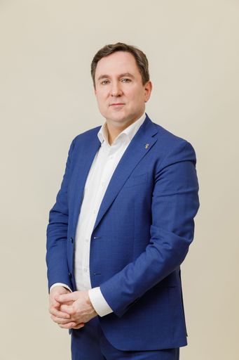  Jaap van Vreden ist neues Mitglied im Verwaltungsrat der
international erfolgreichen Verbundgruppe European Marketing
Distribution AG. Foto: Lenta. Weiterer Text über ots und
www.presseportal.de/nr/118822 / Die Verwendung dieses Bildes ist für
redaktionelle Zwecke honorarfrei. Veröffentlichung bitte unter
Quellenangabe: "obs/EMD - European Marketing Distribution"