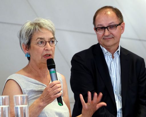 10 Jahres Feier - Verein Respekt.net am 13. Juni
2019 im Haus der Raiffeisenbank International in Wien. Bild zeigt:
Praesidentin Bettina Reiter und Respekt-Gruender Martin
Winkler..FOTO: GUENTER R. ARTINGER