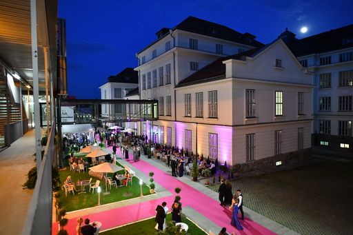 Vorschau Bild von Flanierzone 5. Campus-Ball Krems