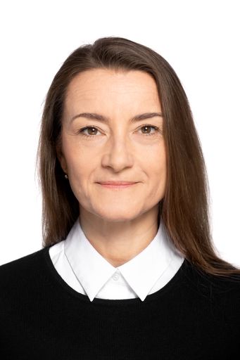 Elena Strzelczyk, Practice Director für Consumer Electronics &
Business Hardware / PIABO gründet neue Consumer Electronics &
Business Hardware Practice unter der Leitung von Industrie-Veteran
Elena Strzelczyk / Weiterer Text über ots und
www.presseportal.de/nr/62594 / Die Verwendung dieses Bildes ist für
redaktionelle Zwecke honorarfrei. Veröffentlichung bitte unter
Quellenangabe: "obs/PIABO/Robert Lehmann"