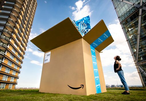 Der Prime Day 2019 findet von Montag, den 15. Juli um 00:01 Uhr
bis Dienstag, den 16. Juli um 23:59 Uhr statt. Damit verlängert
Amazon den Prime Day erstmalig auf 48 Stunden und bietet
Prime-Mitgliedern unter Amazon.de/primeday zwei Tage lang das Beste
aus Shopping, Sparen und Entertainment. Weiterer Text über ots und
www.presseportal.de/nr/8337 / Die Verwendung dieses Bildes ist für
redaktionelle Zwecke honorarfrei. Veröffentlichung bitte unter
Quellenangabe: "obs/Amazon.de"