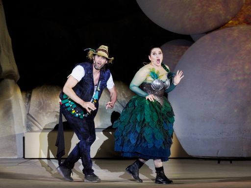 Vorschau Bild von Papageno und Papagena bei der Zauberflöte im
Steinbruch St. Margarethen