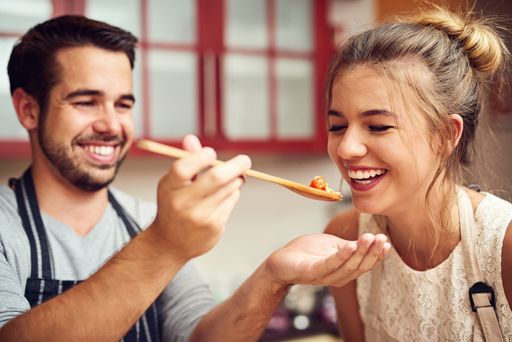 Vorschau Bild von Die große iSi Kochstudie bestätigt, dass 59 Prozent
aller Kochenden mit Leidenschaft kochen. (Symbolfoto)