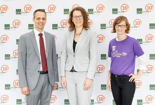 Vorschau Bild von Bundesministerin Iris Rauskala besucht Kinderuni
Tag am IST Austria