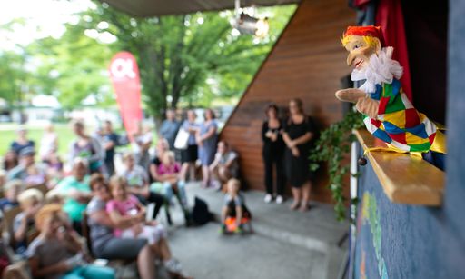 Vorschau Bild von JoKiWo, St. Johanner Kinderwoche, Puppentheater im
Stadtpark, Kasperltheater, 20190718, Salzburg, ©www.wildbild.at