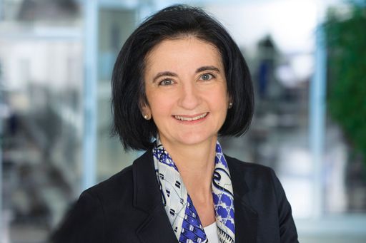 DONAU Versicherung "Frauen Aktiv": Vorsorge selbst
in die Hand nehmen