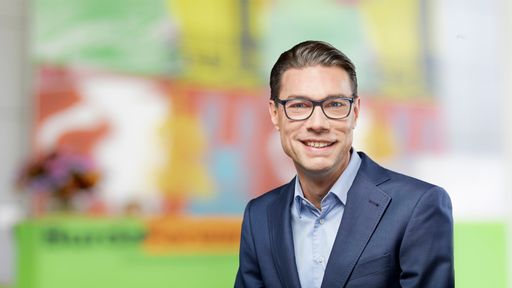  Oliver Eckert, CEO BurdaForward und Gründer Finanzen100. Weiterer
Text über ots und www.presseportal.de/nr/121533 / Die Verwendung
dieses Bildes ist für redaktionelle Zwecke honorarfrei.
Veröffentlichung bitte unter Quellenangabe: "obs/BurdaForward
GmbH/Flo Hagena"