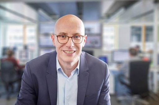 Vorschau Bild von Daniel Steil, CCO BurdaForward und verantwortlich für
Finanzen100. Weiterer Text über ots und
www.presseportal.de/nr/121533 / Die Verwendung dieses Bildes ist für
redaktionelle Zwecke honorarfrei. Veröffentlichung bitte unter
Quellenangabe: "obs/BurdaForward GmbH/Flo Hagena"