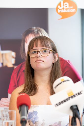 Vorschau Bild von BILD zu OTS Projektteilnehmerin Katharina Hörz