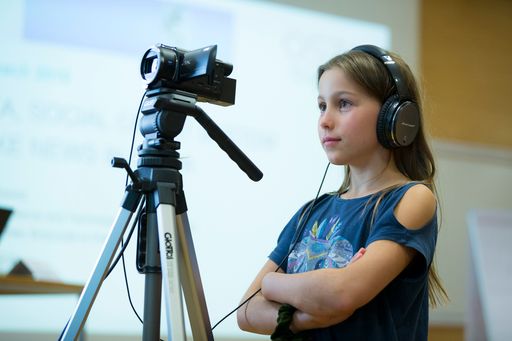 Vorschau Bild von Die Teilnehmer*innen des Junior Alpbach Workshops
2019