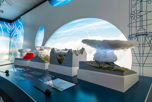 Schwaegalp, Appenzell Ausserrhoden, Schweiz, 19.
Juni 2019 - Saentis, der Berg, Gastronomie, Kongress und Mitarbeiter
Portrait, Architektur.