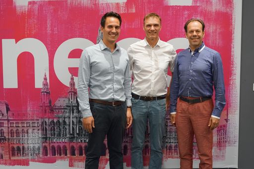 Roland Kariger, bisher Grüner Bezirksrat in Penzing, schließt
sich NEOS Wien an.