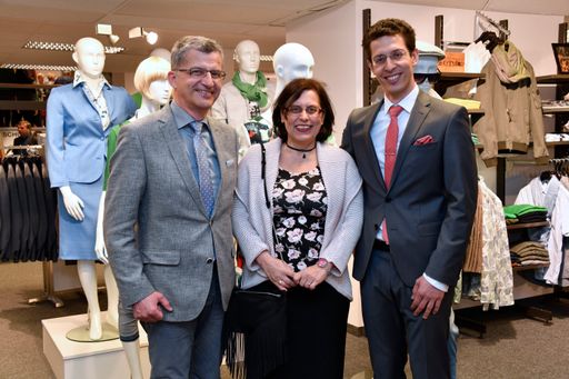 Vorschau Bild von Christian und Roswitha Kutsam mit Johannes Behr-Kutsam