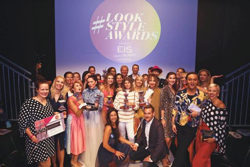 Gruppenfoto der Siegerinnen der
#lookstyleawards2019