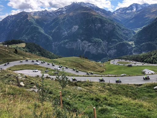 Vorschau Bild von Weltweit größtes internationales Training für
Polizeimotorradfahrer auf der Großglockner Hochalpenstraße