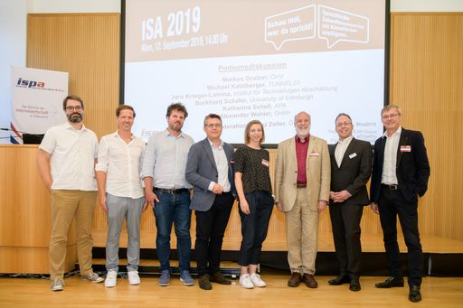 https://www.apa-fotoservice.at/galerie/20335 v.l.n.r.: Jaro
Krieger-Lamina, Michael Katzlberger, Alexander Wahler, Markus
Gratzer, Katharina Schell, Burkhard Schafer, Harald Kapper, Franz
Zeller