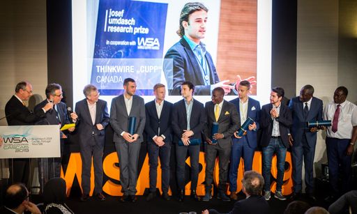  Wer gewinnt 2020? Der Gewinner des Josef Umdasch
Forschungspreises 2019 kam aus Kanada