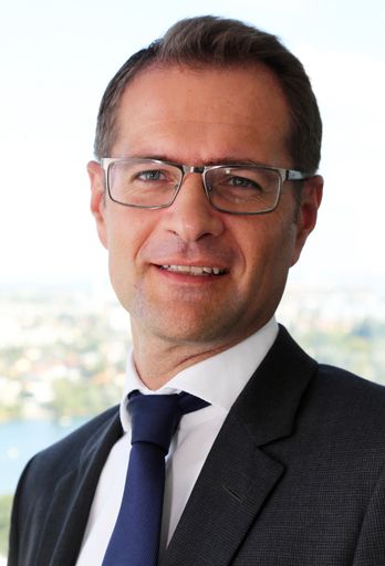 Christoph Schuh (47) ist der neue Leiter der
Abteilung Corporate Communications und Reputation Management bzw.
Sprecher des Strom-Übertragungsnetzbetreibers Austrian Power Grid AG
(APG).